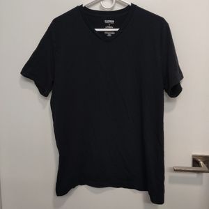 Black V neck tee